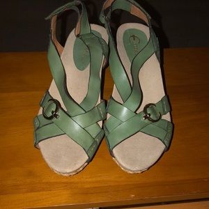 Earthies Sandals, excellent condition, size 8